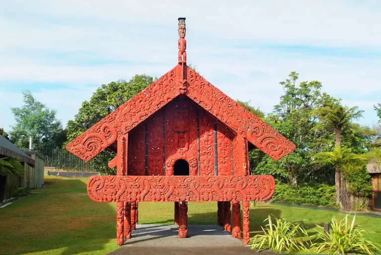 New Zealand: Discovering Māori Culture