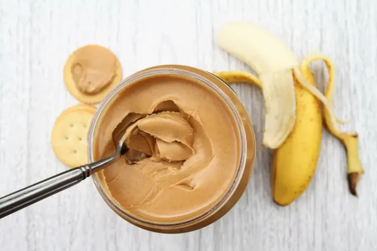 Banana with Almond Butter