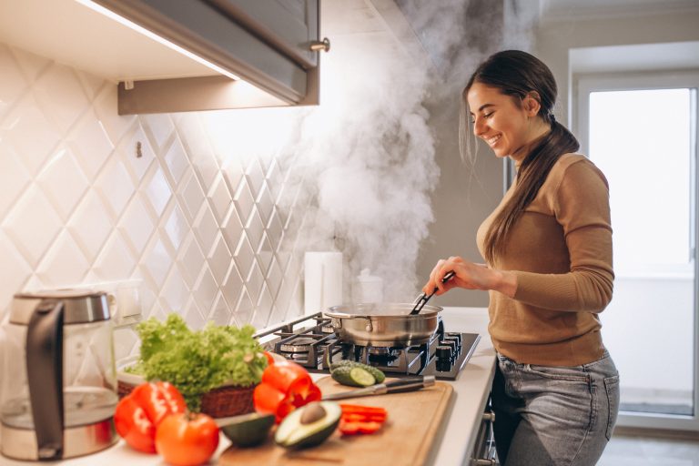 Top 5 Healthy Recipes for Busy Women